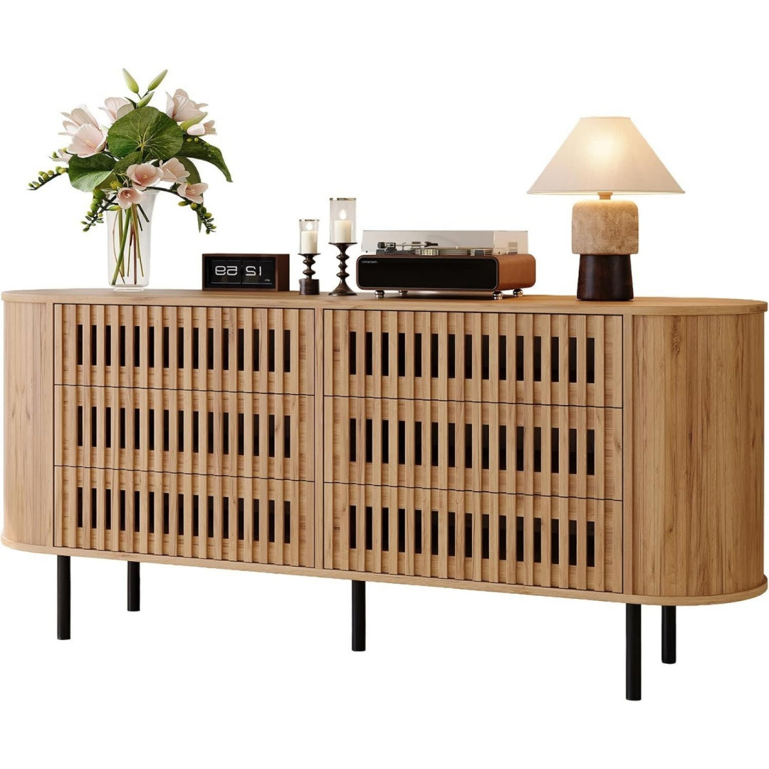 Das Sideboard vereint Schubladen mit 6 Schubladen