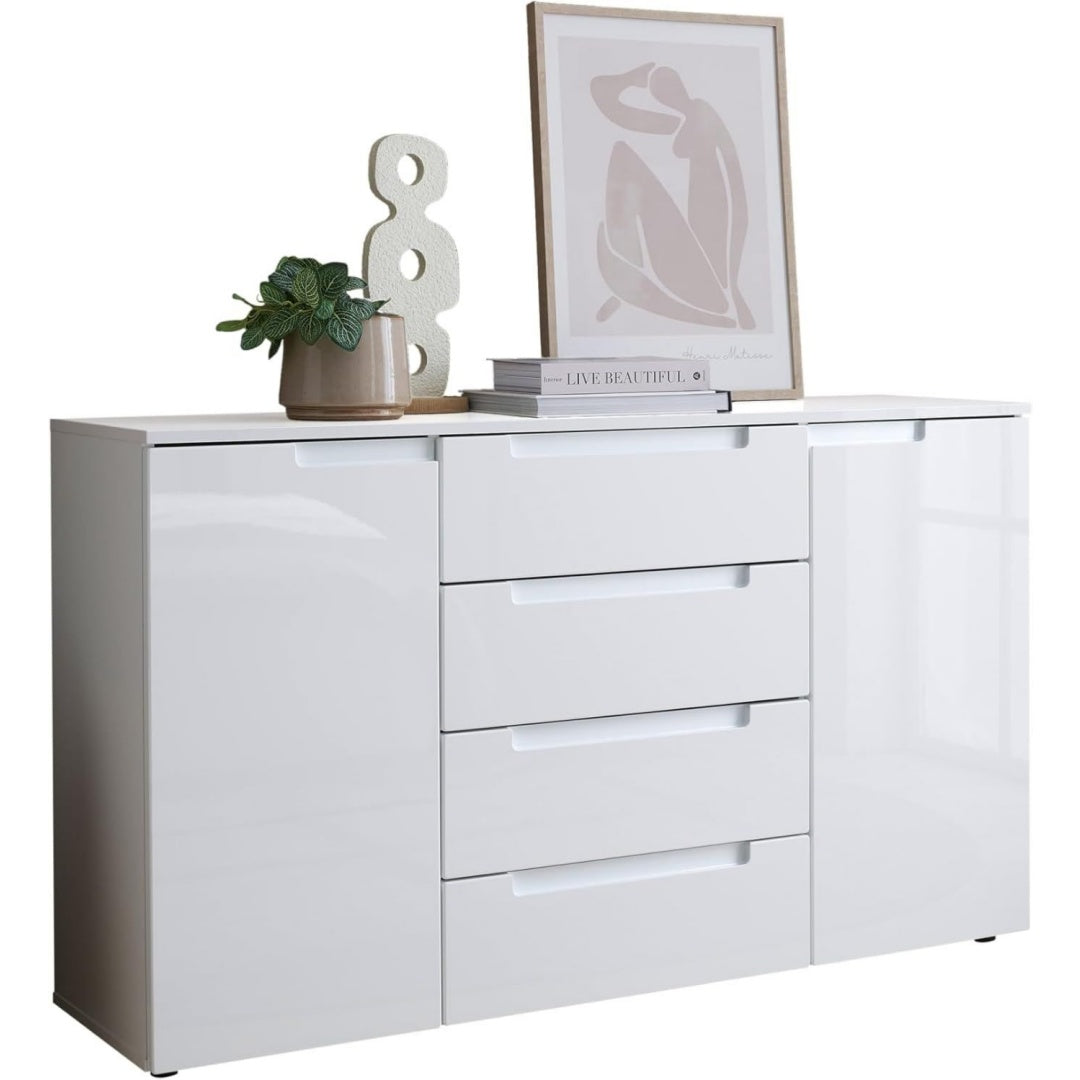 Sideboard mit glaenzenden Oberflaechen und beschichteten Flaechen