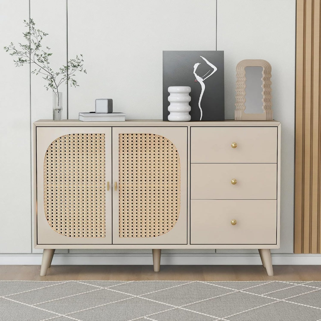Sideboard in Weiss und Creme mit Schubladen