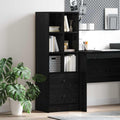 Sideboard in Schwarz und Eichenbraun mit matten Oberflaechen